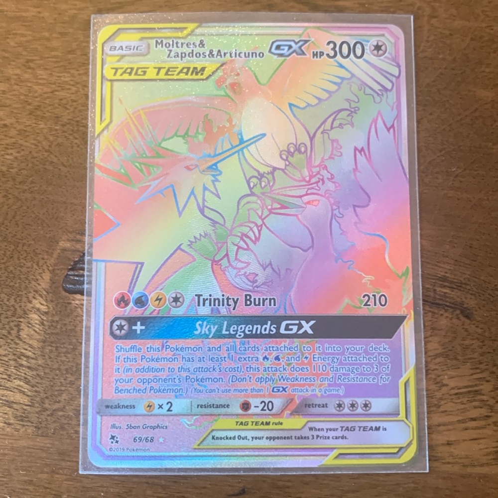 RAINBOW Moltres Zapdos Articuno GX SECRET RARE Pokemon 69/68 Tag Team Holo